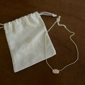 Kendra Scott Elisa Gold Pendant Necklace in Iridescent Drusy